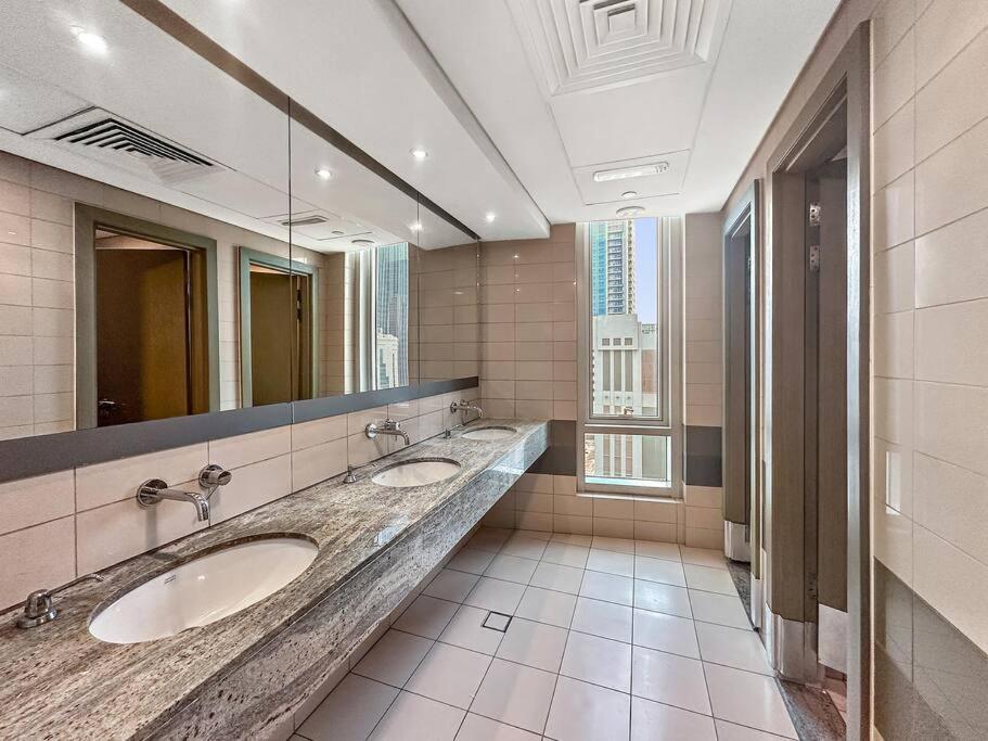 Appartement First Class 2br Stunning Fountain View *