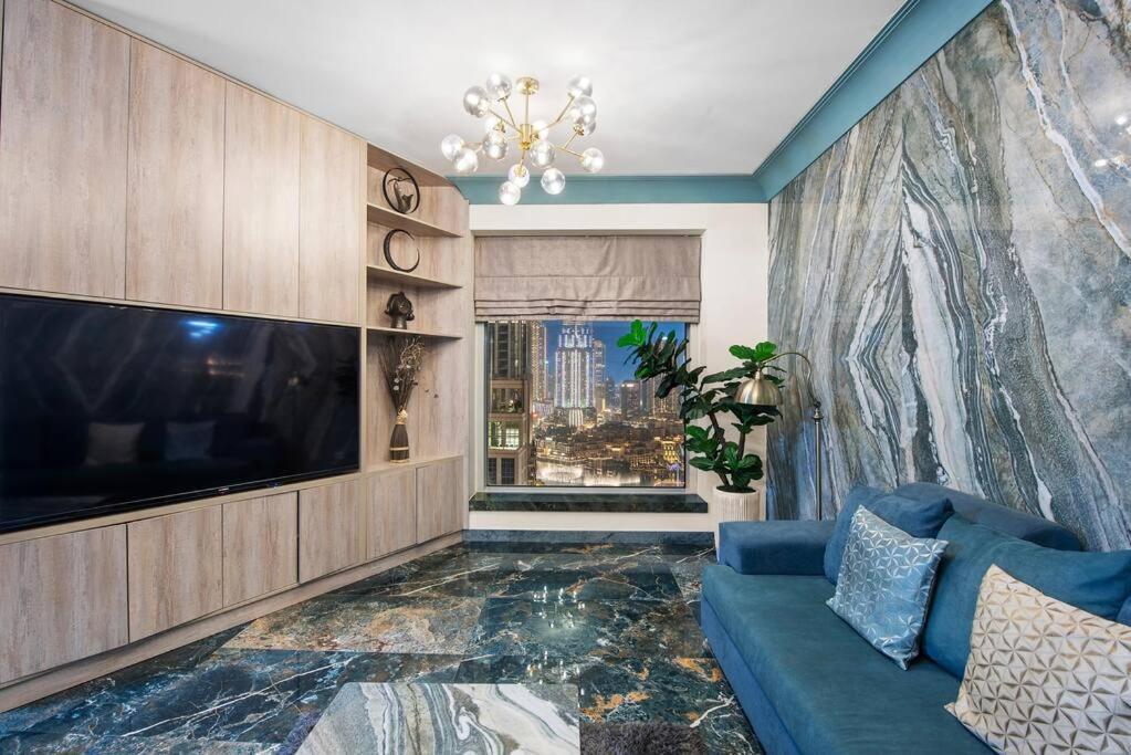 First Class 2br Stunning Fountain View Appartement *