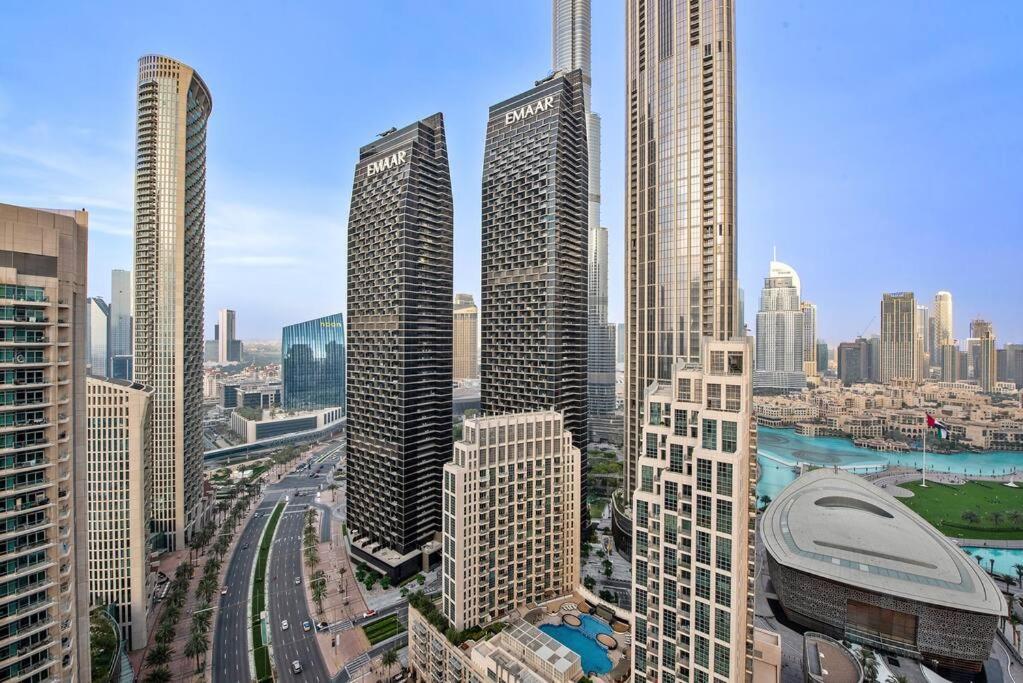 First Class 2br Stunning Fountain View Appartement